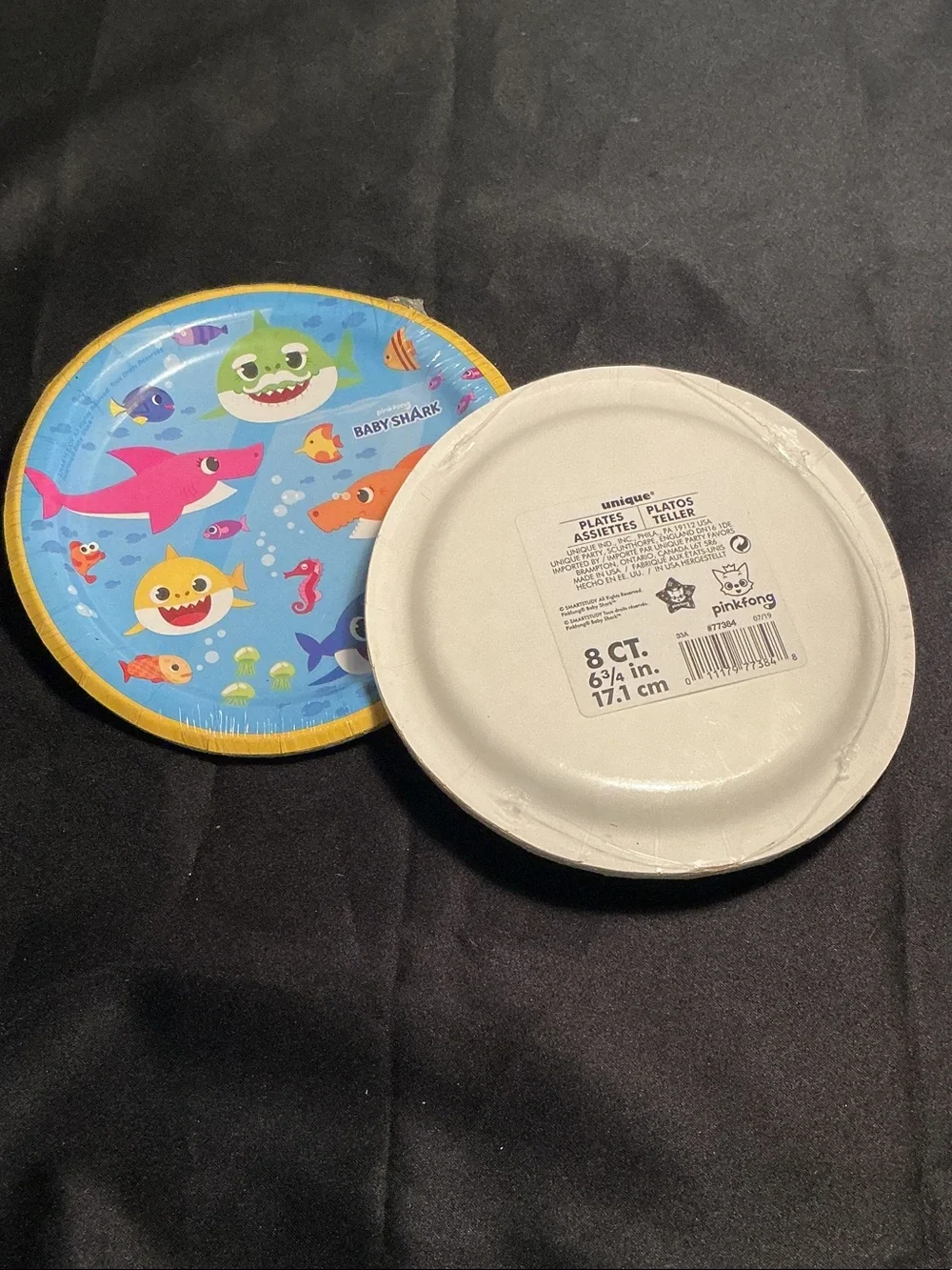 NWT Baby Shark Disposable Party Plates - Blue/Yellow - Set of 2 (16 count)